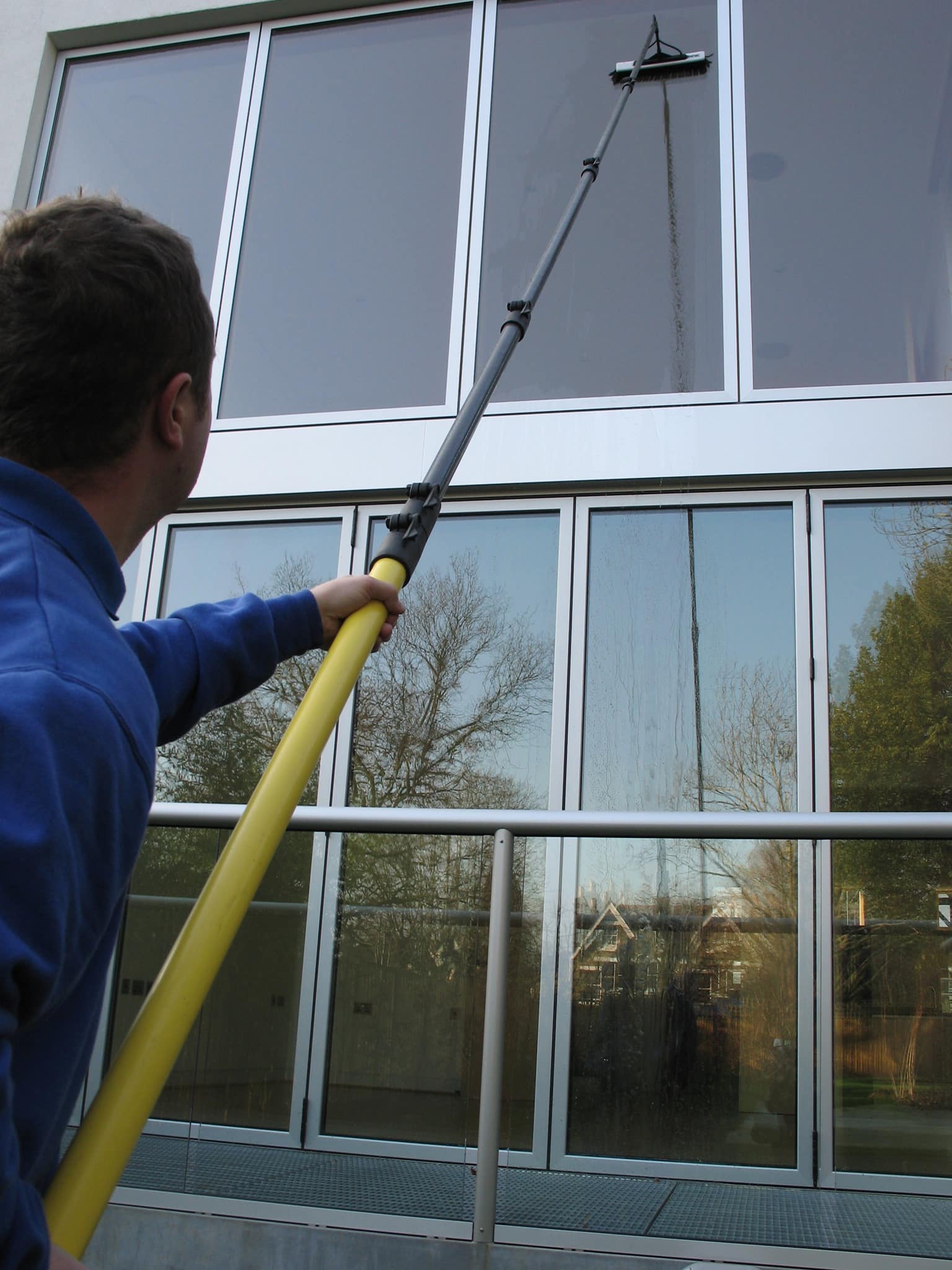 Nettoyage de vitres en hauteur